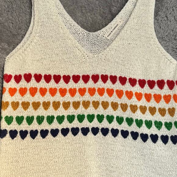 Moon & Madison Knit V-Neck Tank Top Women L Rainbow Hearts Pride Summer White - Picture 2 of 6
